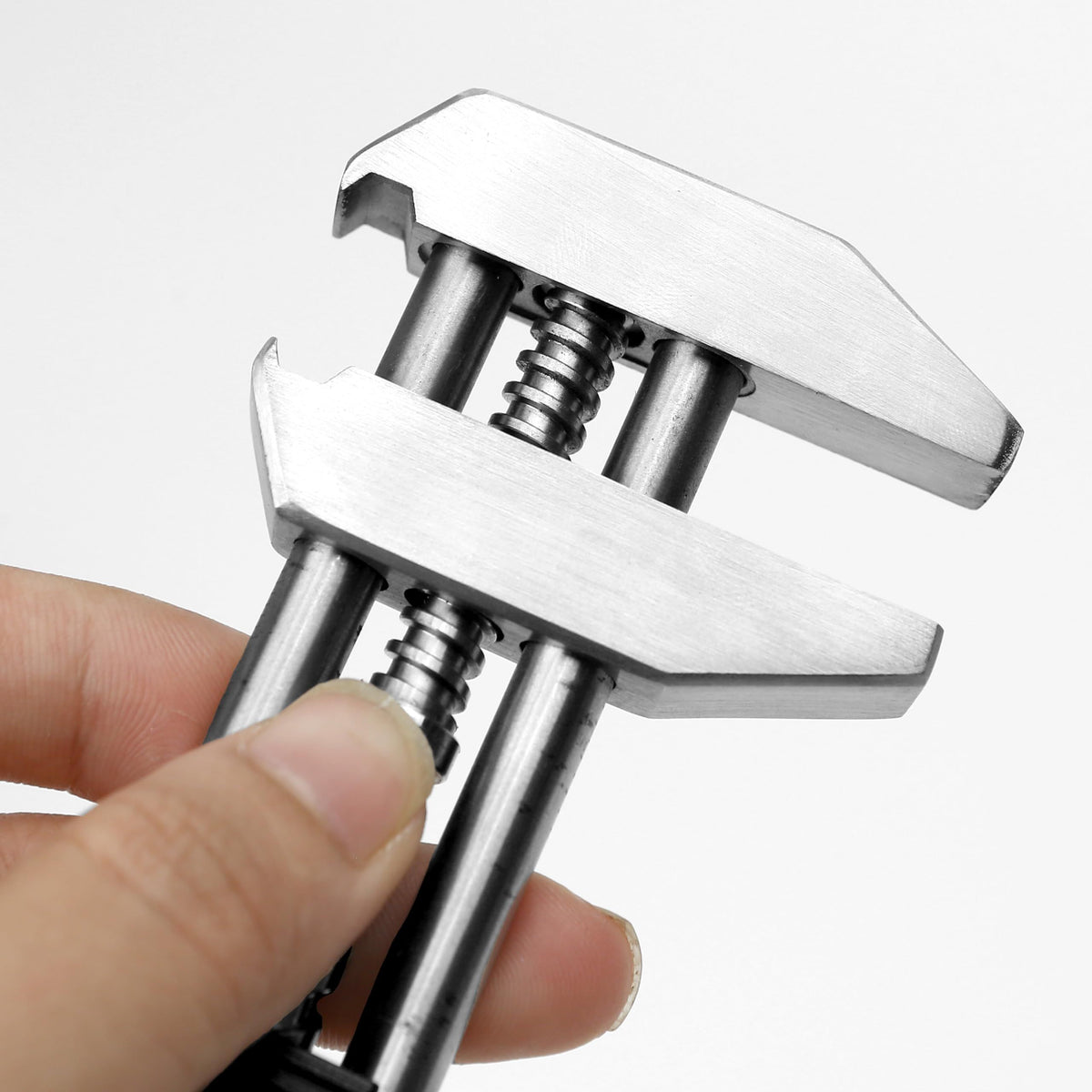 Multifunctional Grip Variable Wrench, Stress-Relieving Wrenches with Adjustable Grip (1PC)it works well as both a reliable tool