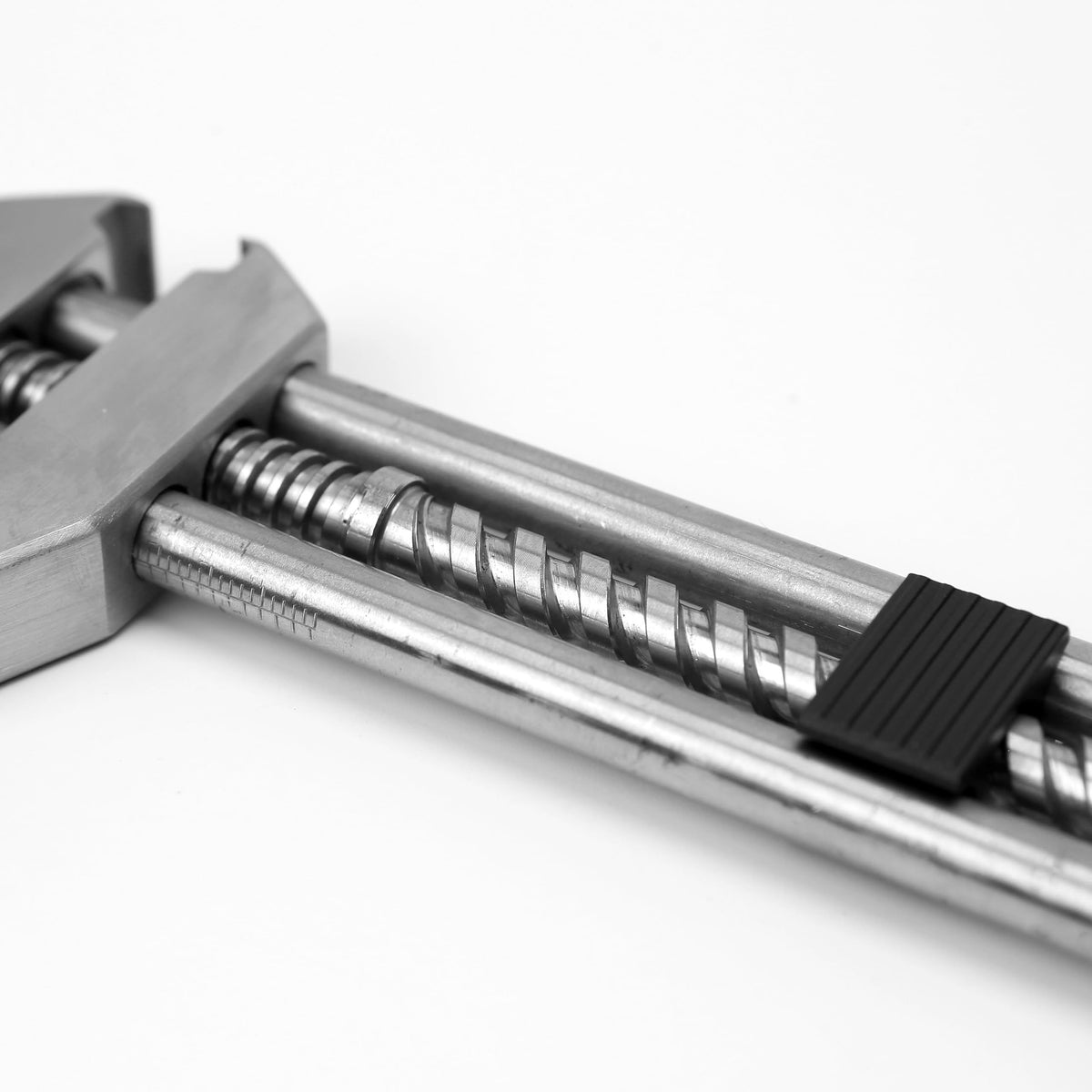 Multifunctional Grip Variable Wrench, Stress-Relieving Wrenches with Adjustable Grip (1PC)it works well as both a reliable tool
