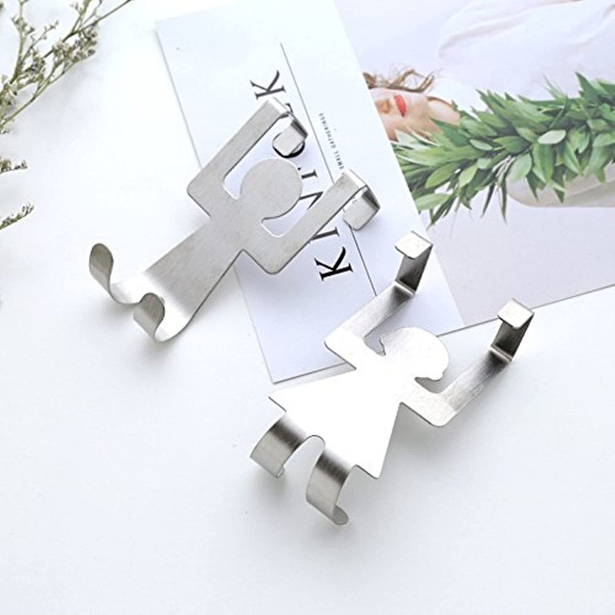 2 Pcs Creative Cartoon Humanoid Door-Back Hook, Seamless and Nail-Free Hook for Many Things Hanger Rack Tool