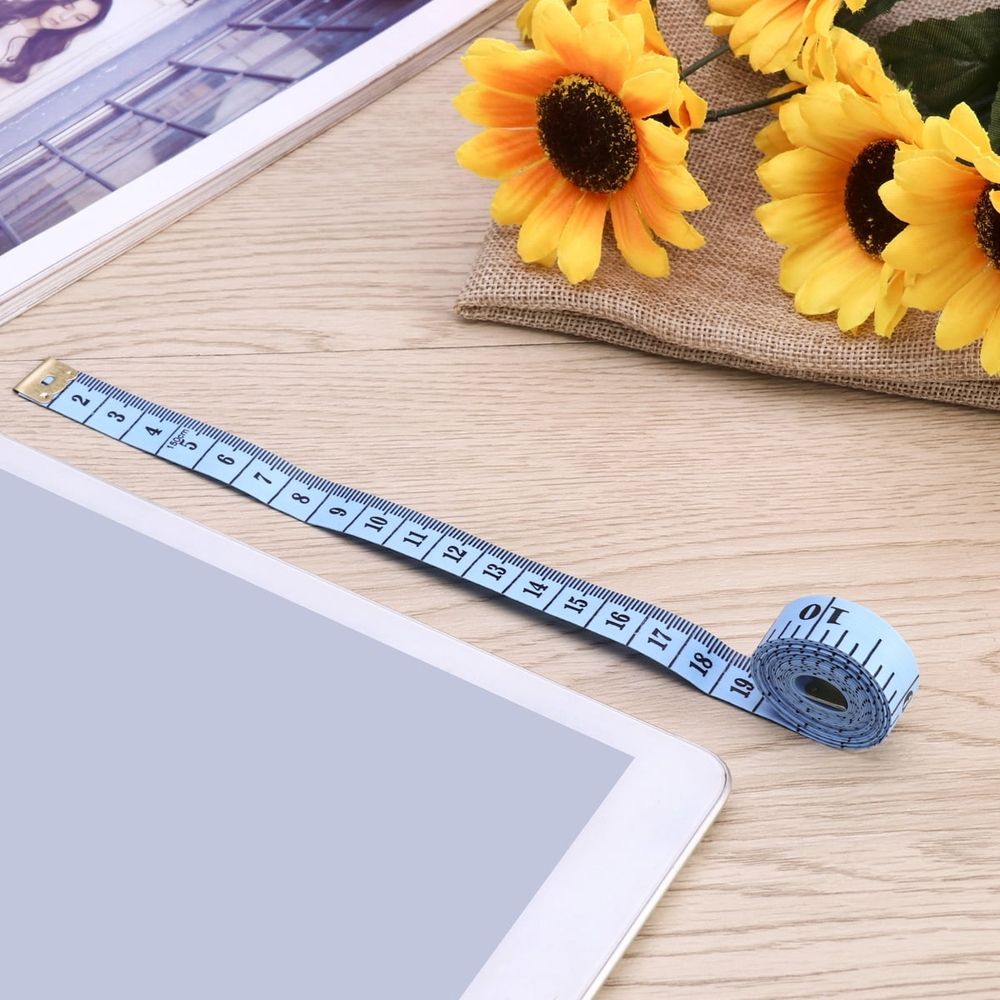 Lightweight Flexible Measuring Tape with Strong Plastic Construction for Accurate Measuring Tasks