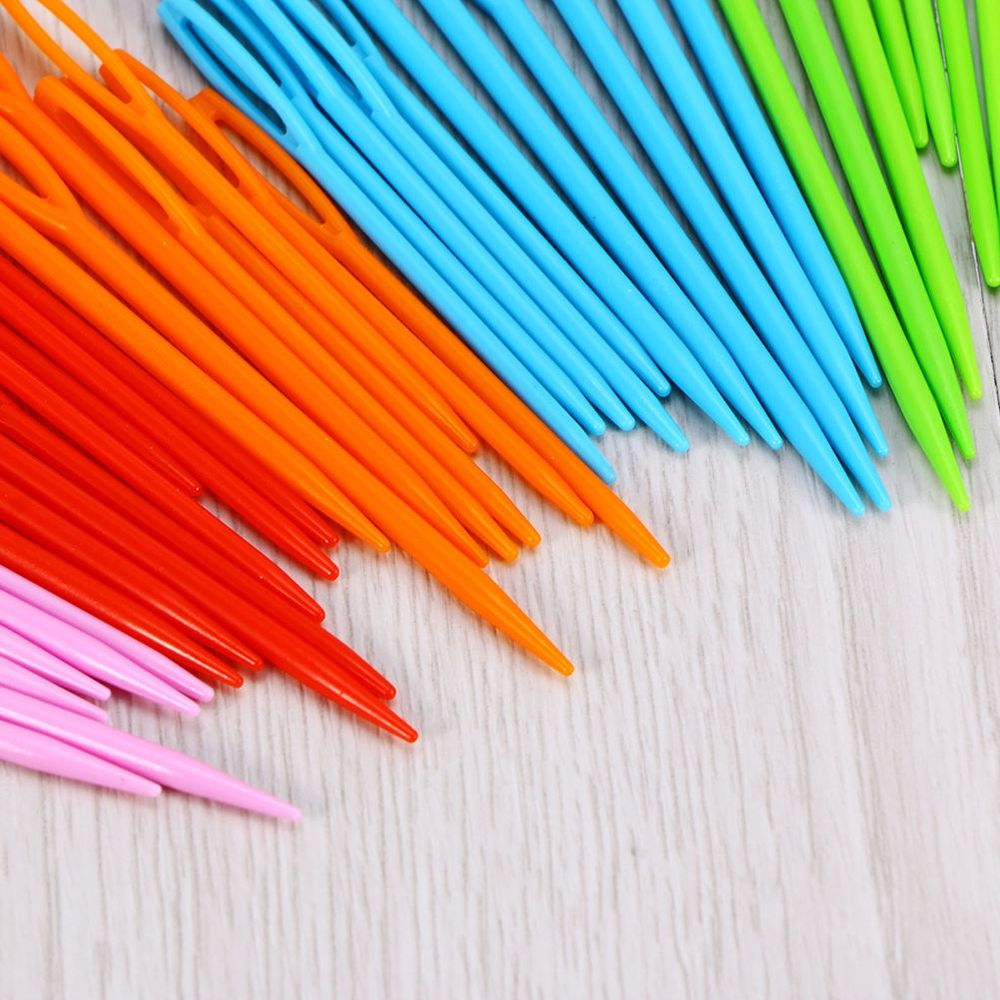 100Pcs Weaving Sewing Needles Plastic Assorted Color Large Holes Practical Use